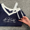 Hot Girl V-Ausschnitt-T-Shirt