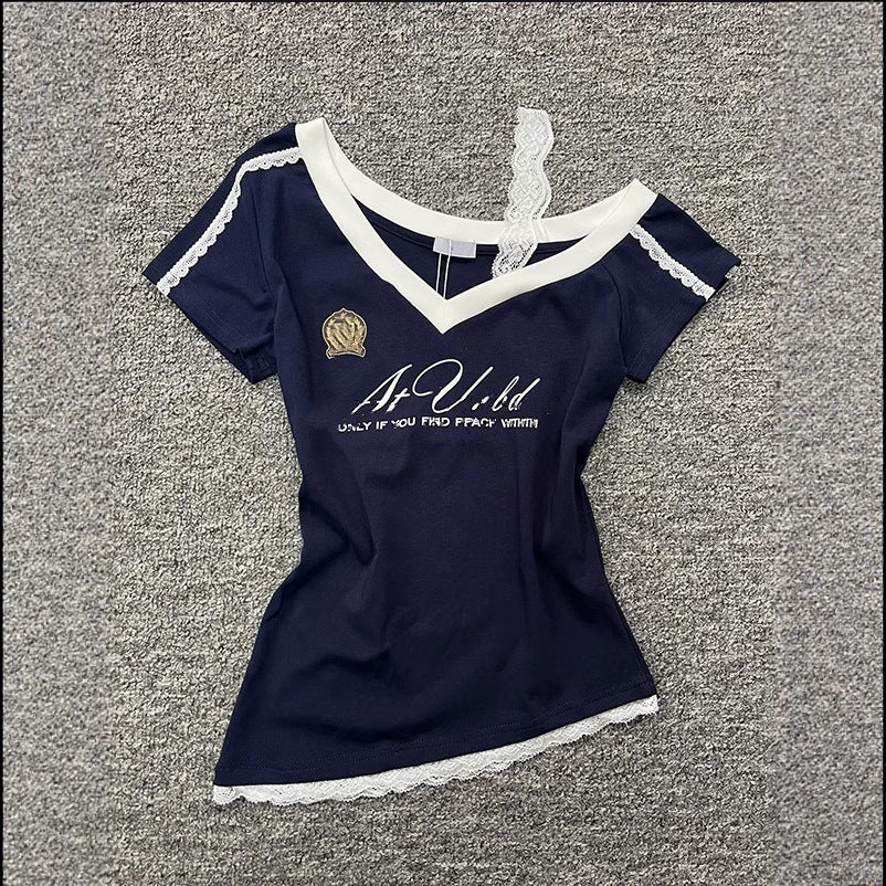 Hot Girl V-Ausschnitt-T-Shirt
